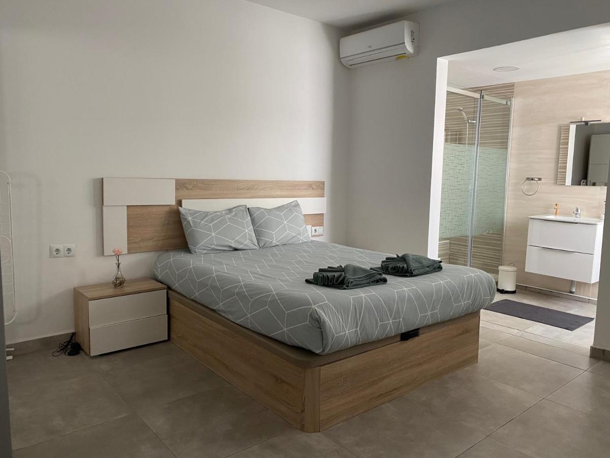 Centre Apartment Near Plaza De Toros Alicante Esterno foto